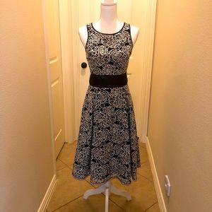 NWOT White House Black Market A-Line Dress Size 0